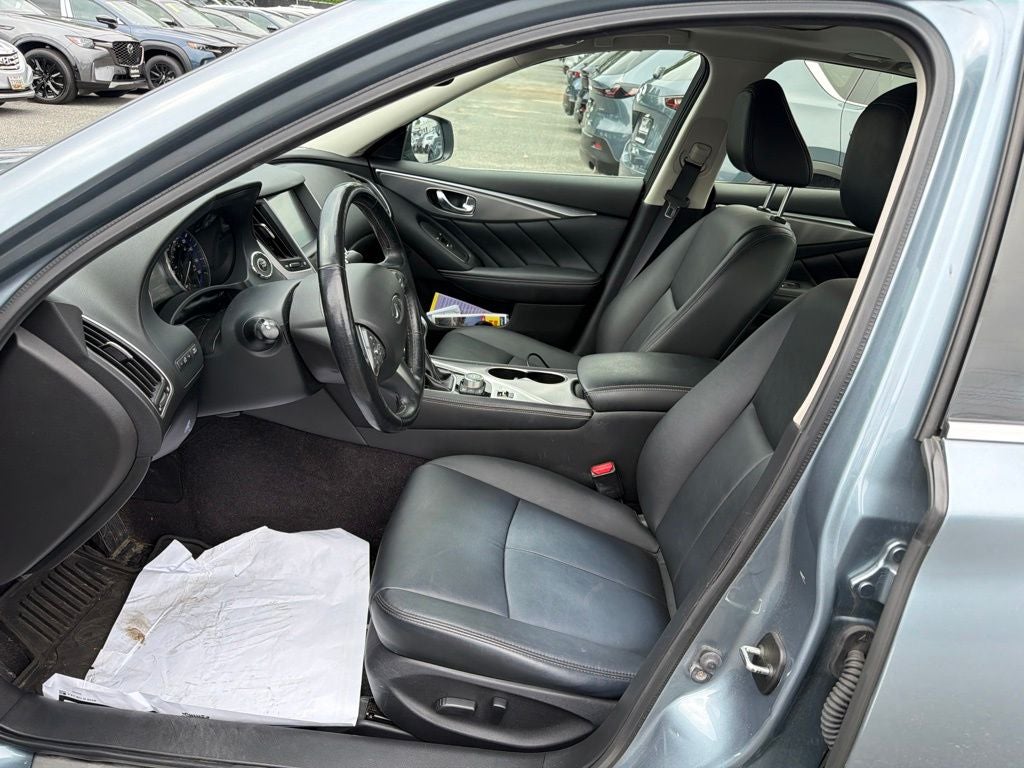 2015 INFINITI Q50 Premium