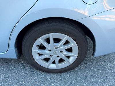 2014 Toyota Prius v Three
