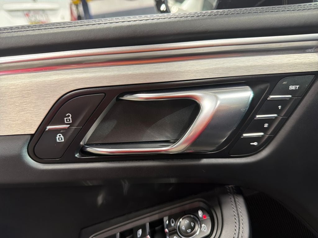 2020 Porsche Macan Turbo