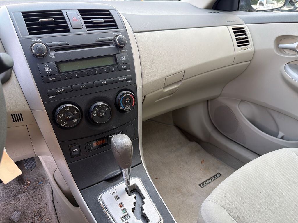 2010 Toyota Corolla LE