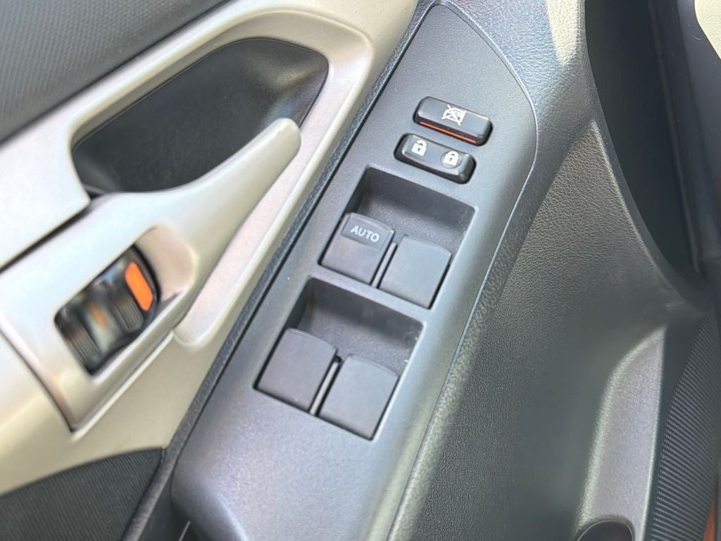 2009 Toyota Matrix Base