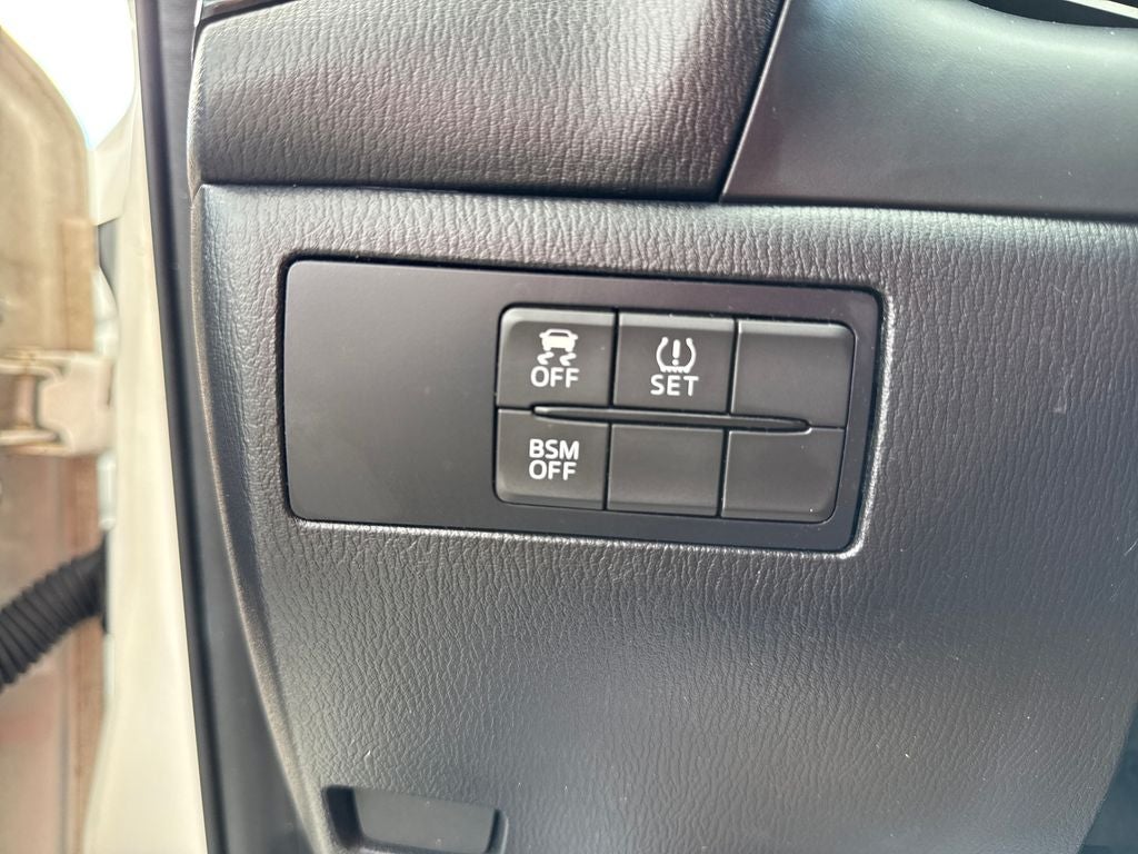 2016 Mazda Mazda3 i Touring