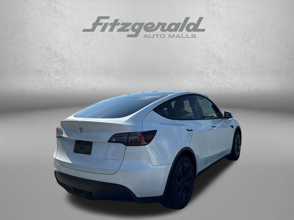 2024 Tesla Model Y Long Range
