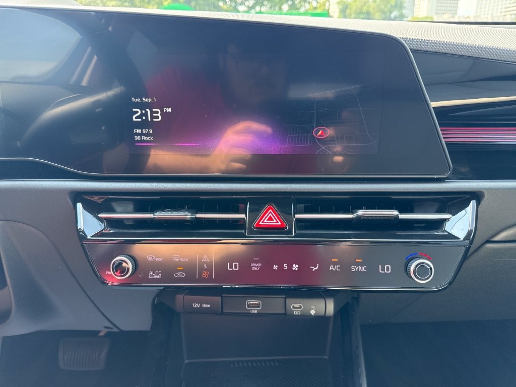 2024 Kia Niro EX