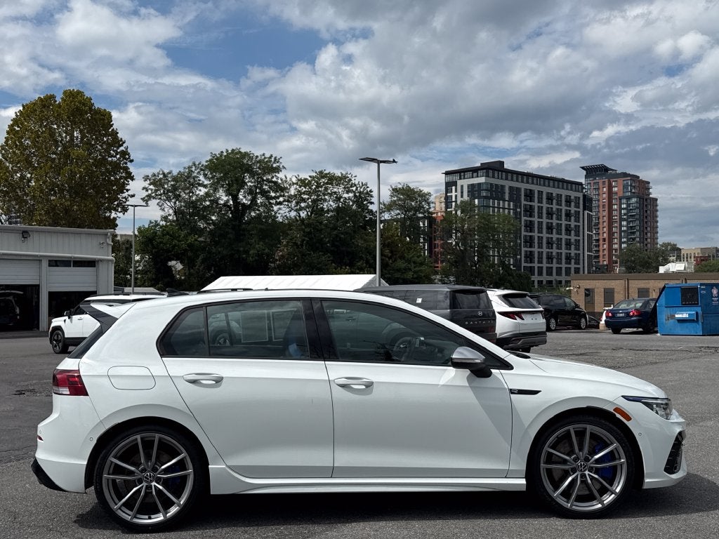 2024 Volkswagen Golf R 2.0T