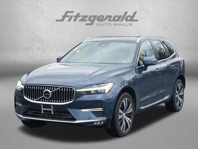 2023 Volvo XC60 B5 Ultimate Bright Theme