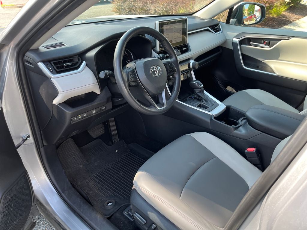 2024 Toyota RAV4 XLE Premium