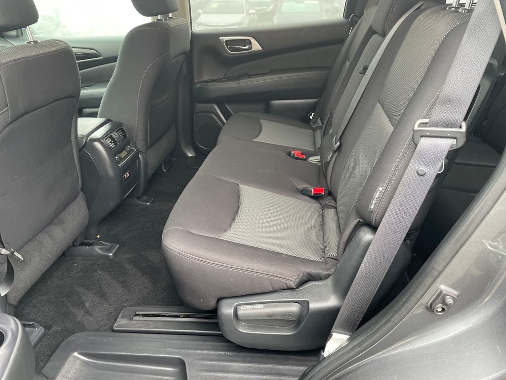 2019 Nissan Pathfinder S