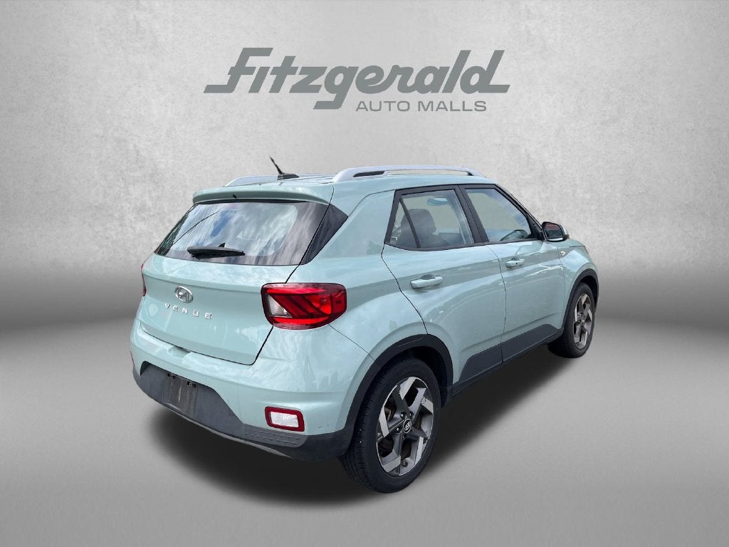 2025 Hyundai Venue SEL