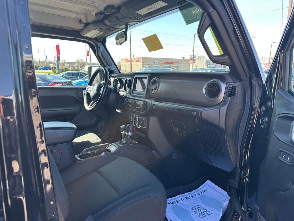 2022 Jeep Wrangler Unlimited Willys 4x4