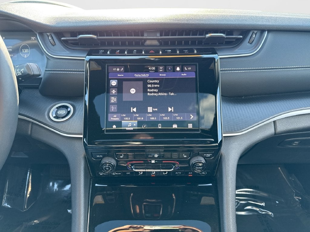2023 Jeep Grand Cherokee L Altitude 4x4