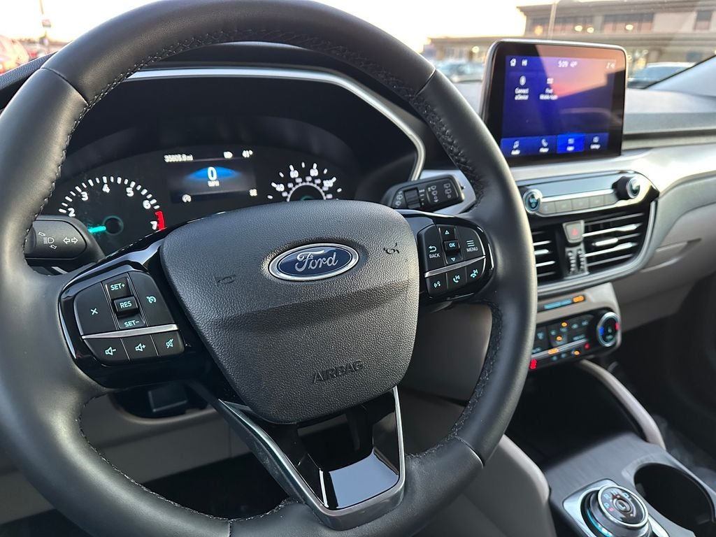 2022 Ford Escape SE