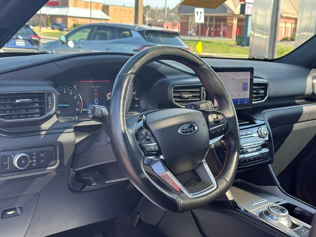 2022 Ford Explorer ST-Line