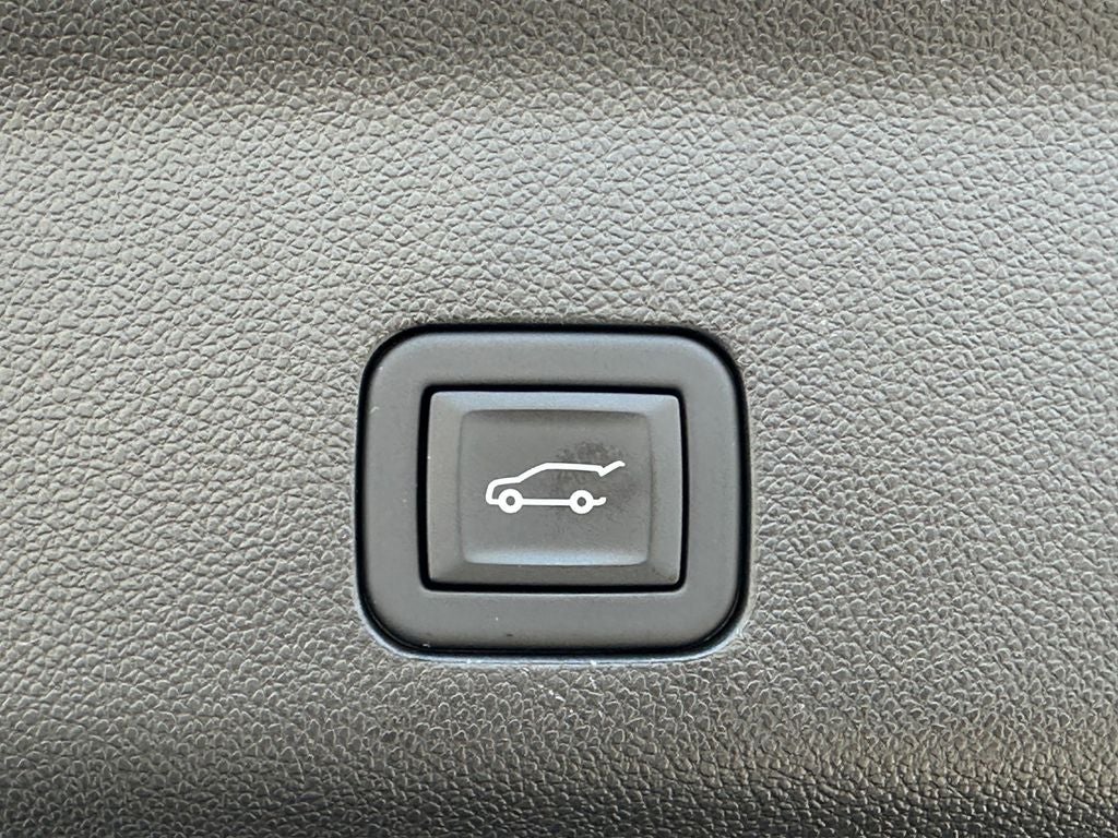 2023 Chevrolet Tahoe 4WD Premier