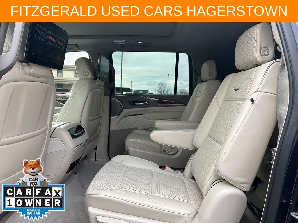 2023 Cadillac Escalade ESV Sport Platinum