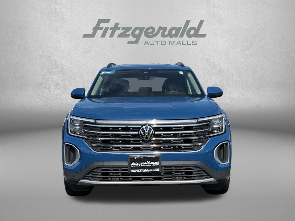 2026 Volkswagen Atlas SE with Technology