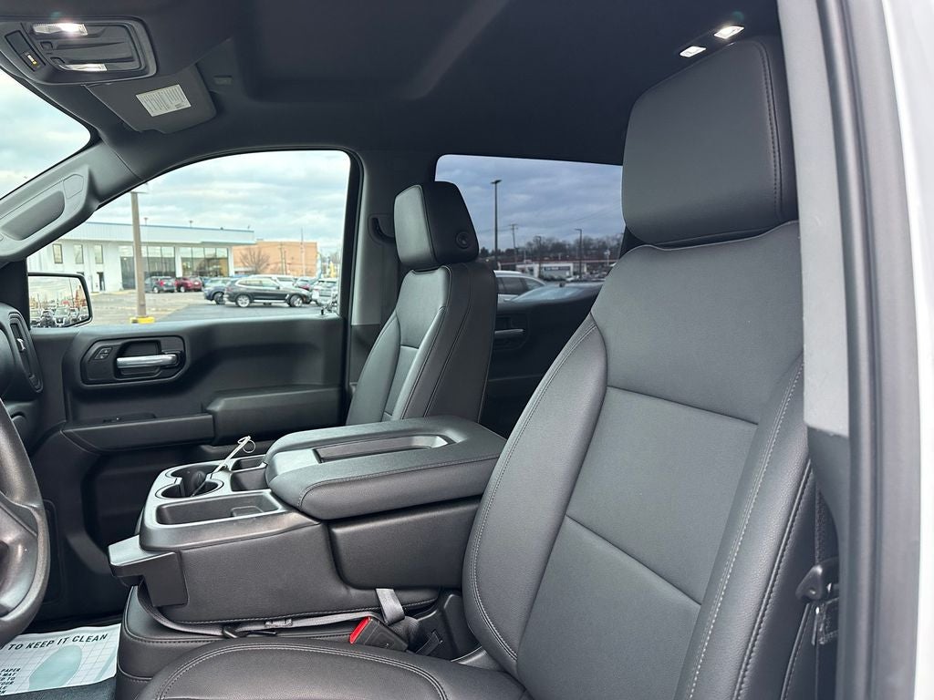 2021 Chevrolet Silverado 1500 4WD Crew Cab Standard Bed WT