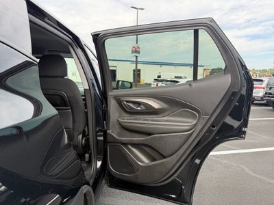 2024 GMC Terrain AWD SLE