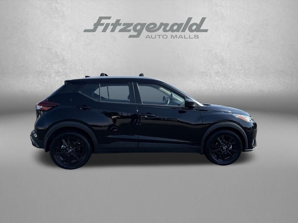 2023 Nissan Kicks SV Xtronic CVT