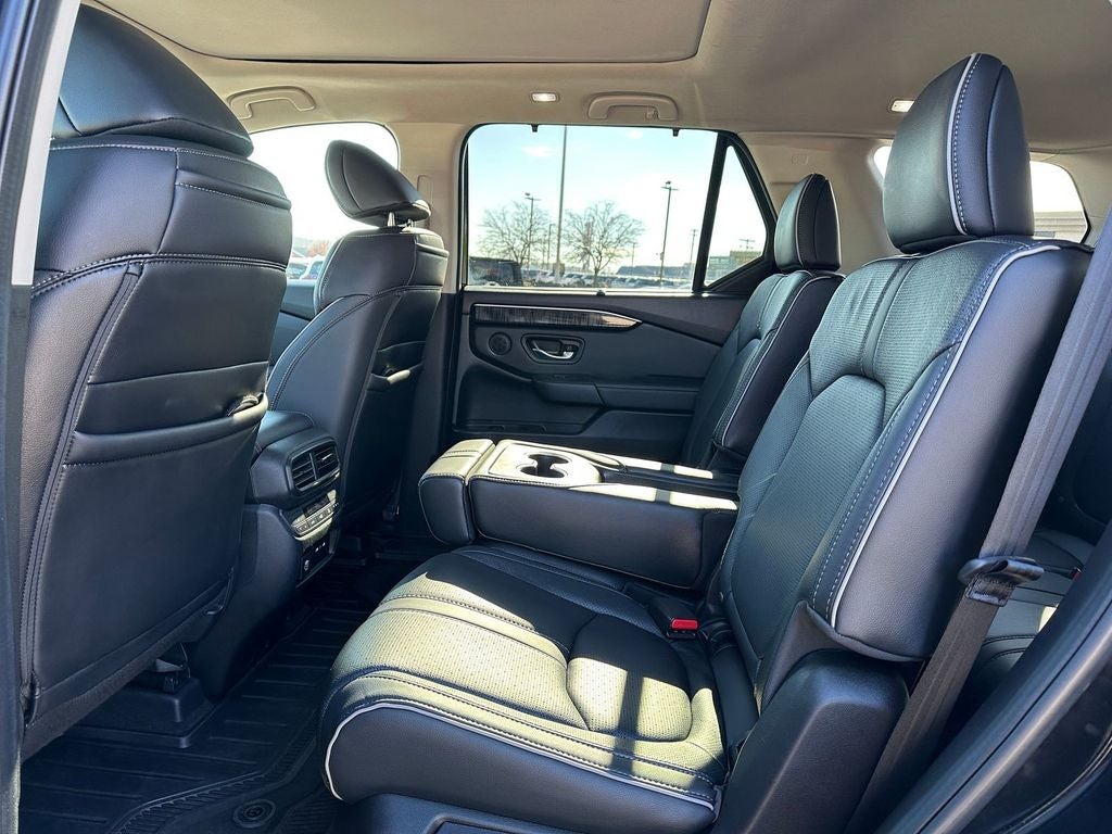 2025 Honda Pilot Elite