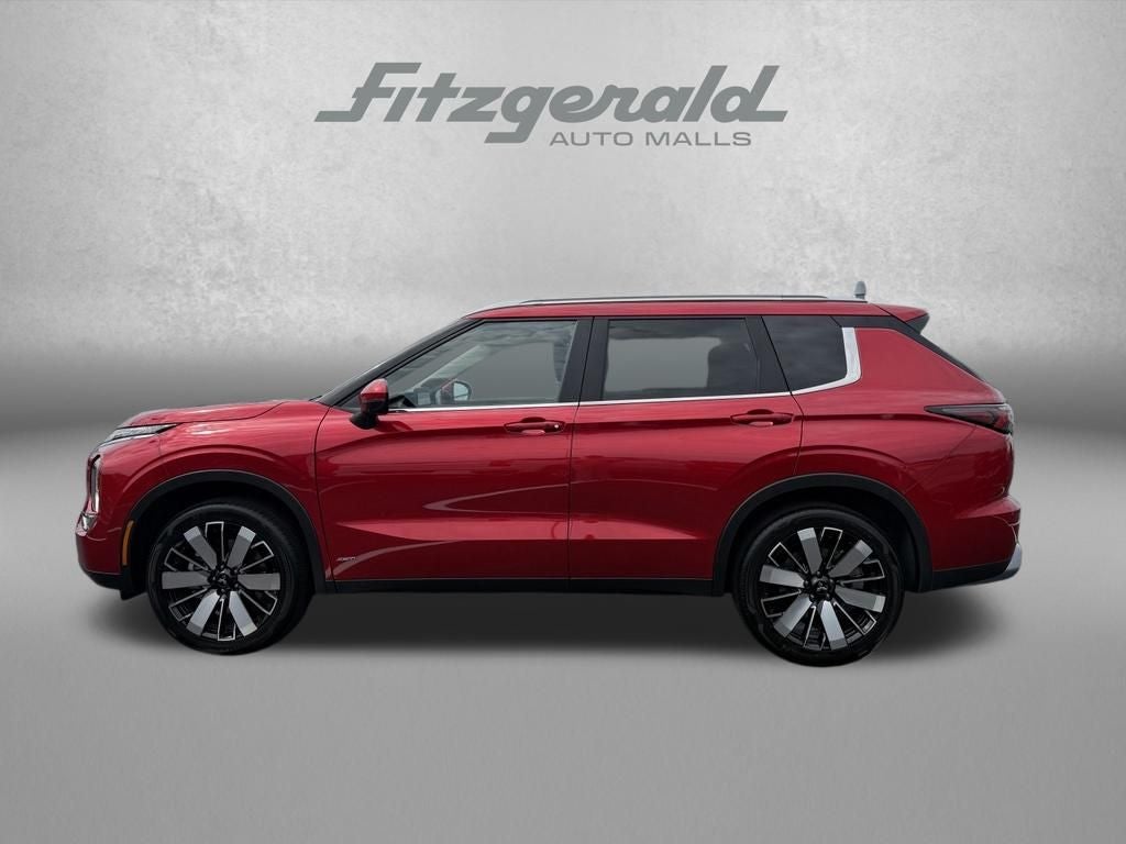 2025 Mitsubishi Outlander SE