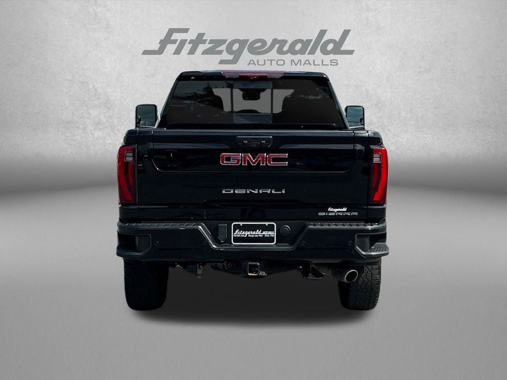 2024 GMC Sierra 2500HD Denali