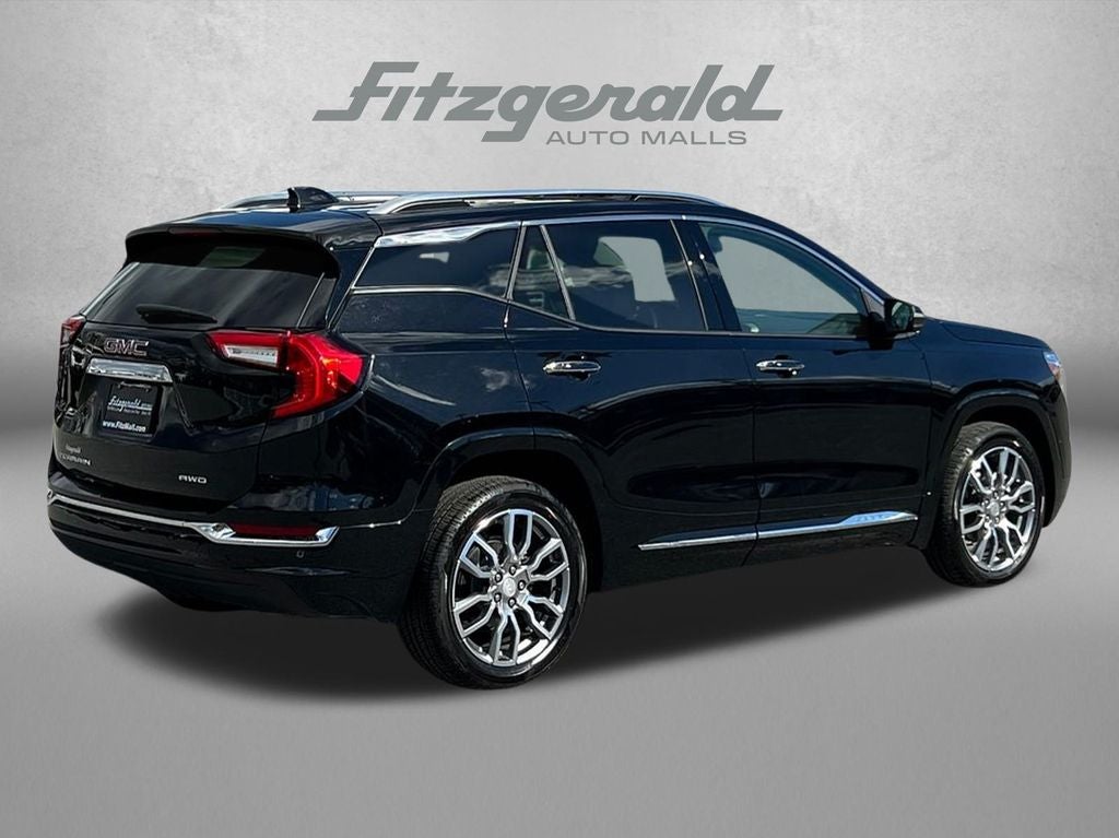 2024 GMC Terrain Denali