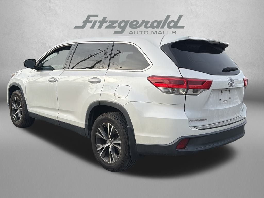 2019 Toyota Highlander LE