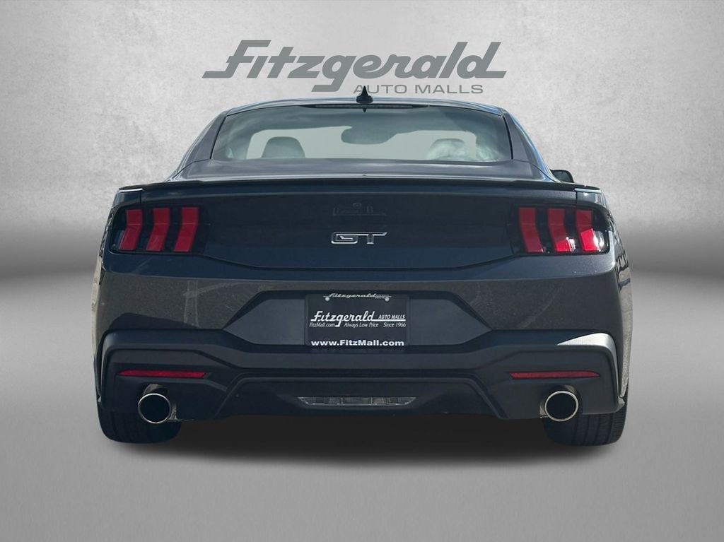 2024 Ford Mustang GT Fastback