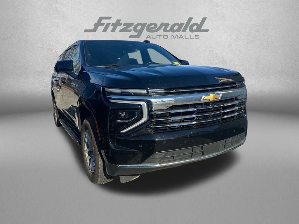 2025 Chevrolet Suburban LT