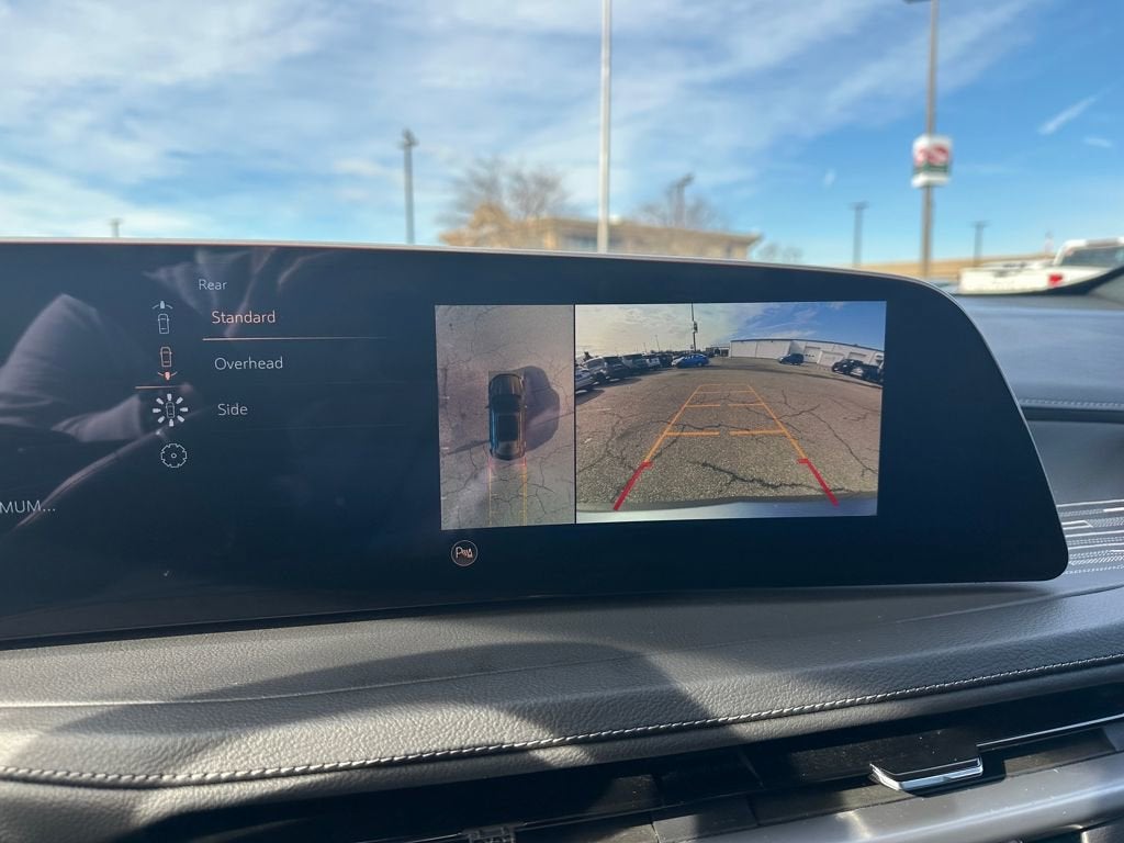 2025 Cadillac XT4 Premium Luxury