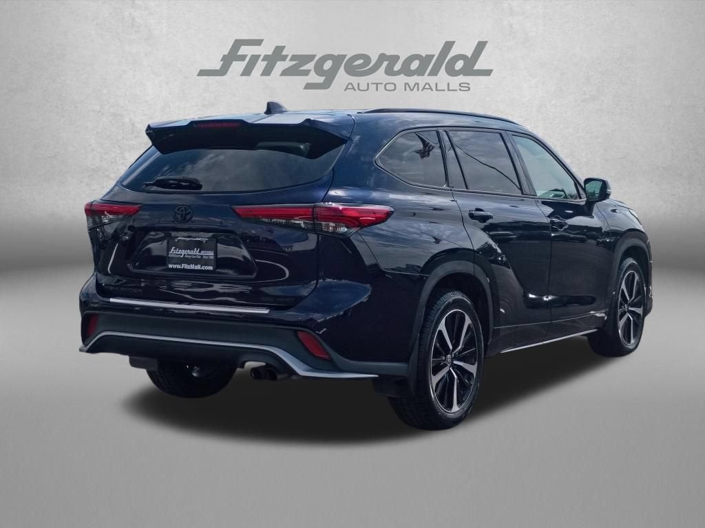 2022 Toyota Highlander XSE