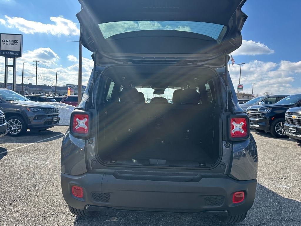2022 Jeep Renegade Altitude 4x4