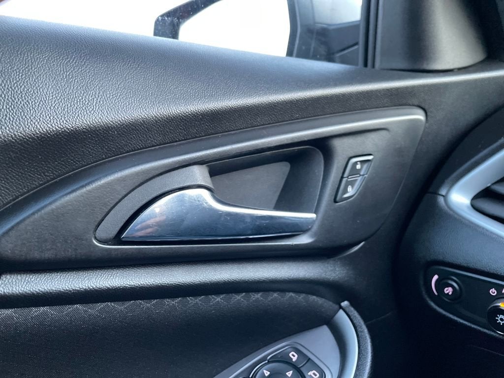 2023 Chevrolet Malibu LS