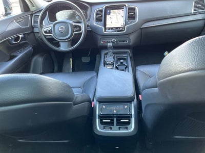 2020 Volvo XC90 Momentum