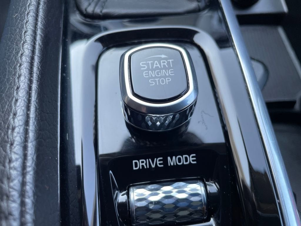 2020 Volvo XC90 Momentum