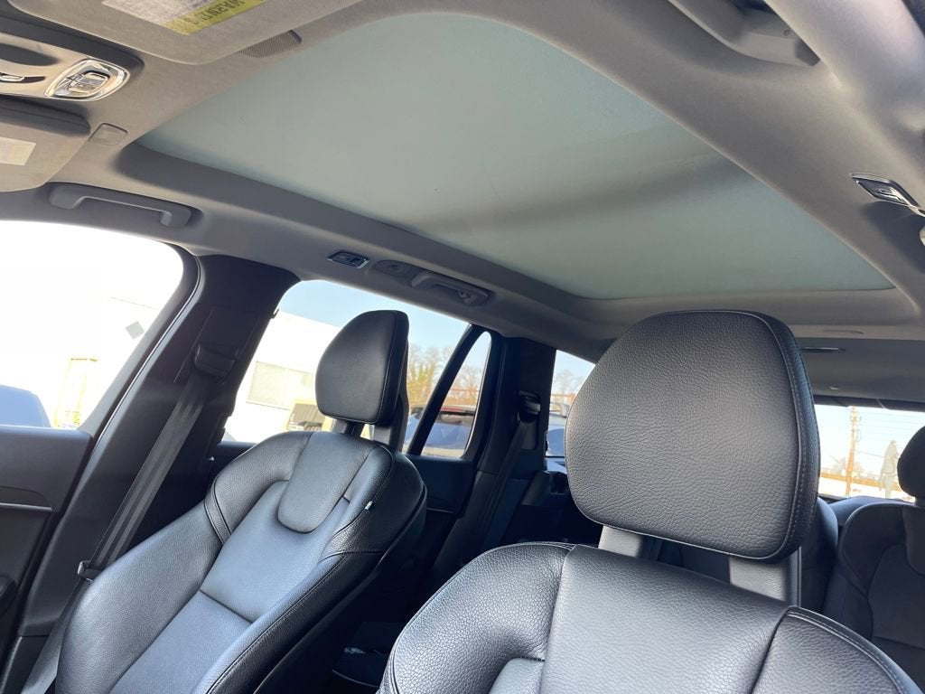 2020 Volvo XC90 Momentum