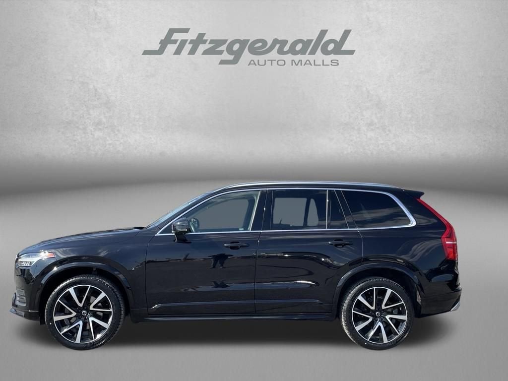 2020 Volvo XC90 Momentum