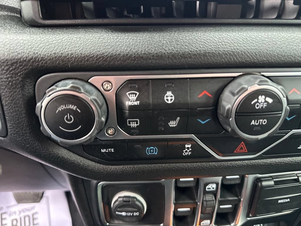 2024 Jeep Wrangler 4xe Willys