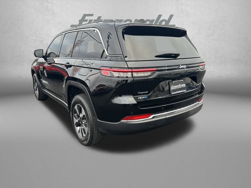 2022 Jeep Grand Cherokee 4xe Base