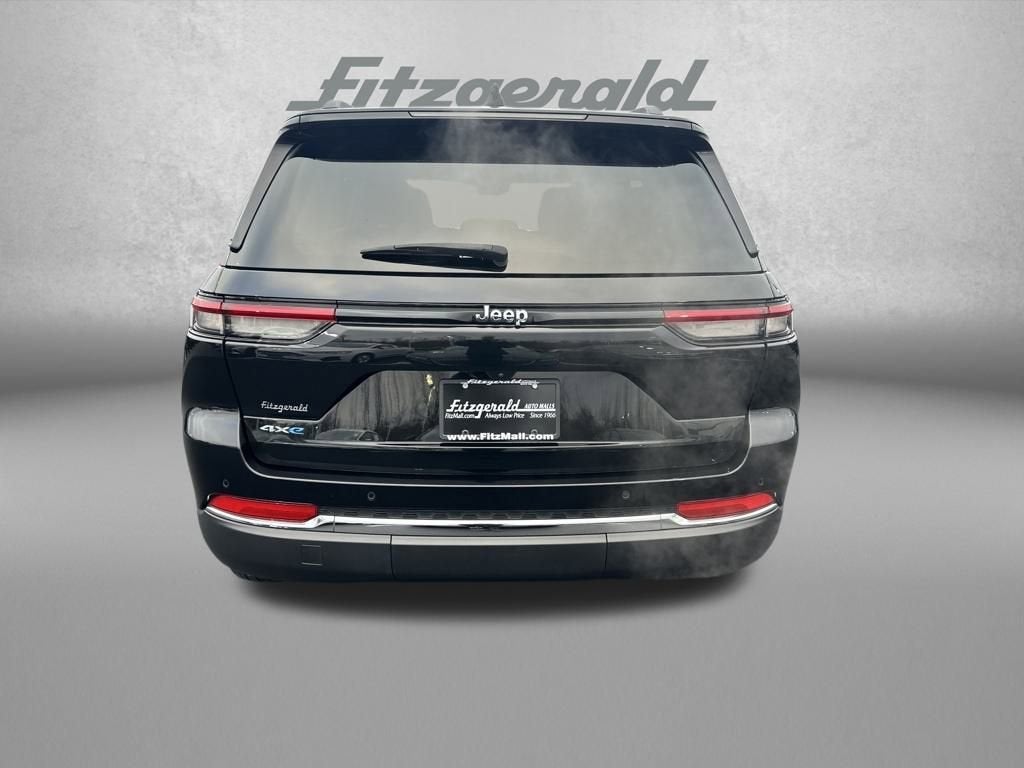 2022 Jeep Grand Cherokee 4xe Base