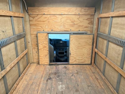 2024 Ford E-Series Cutaway E-350