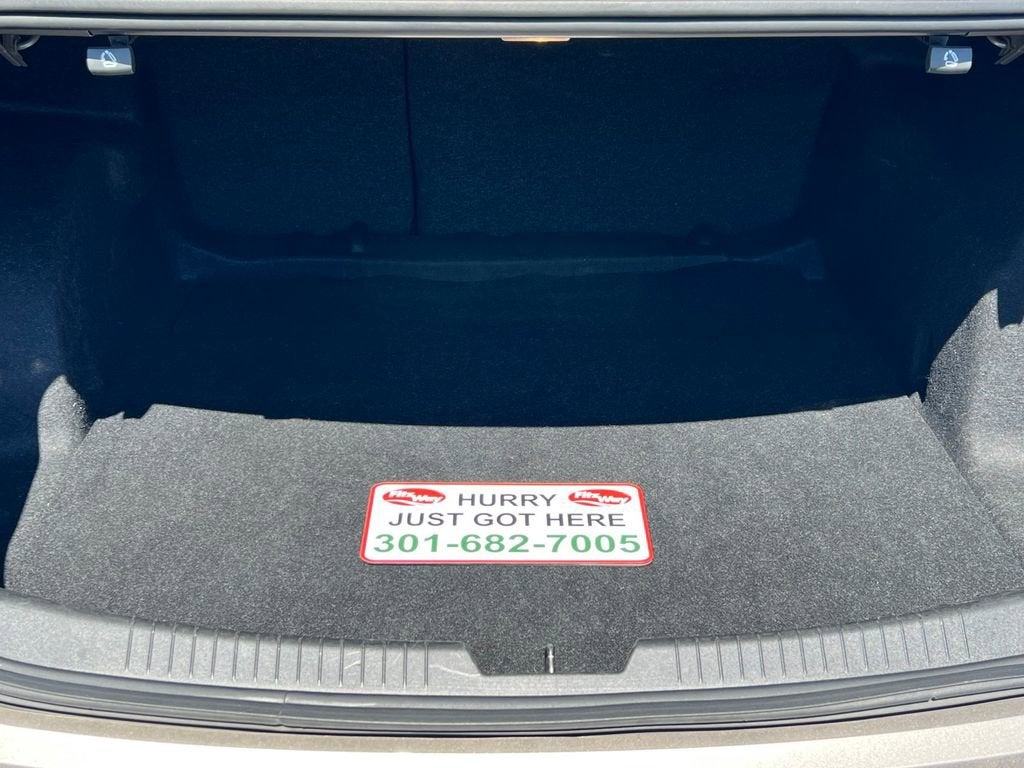 2023 Chevrolet Malibu LS