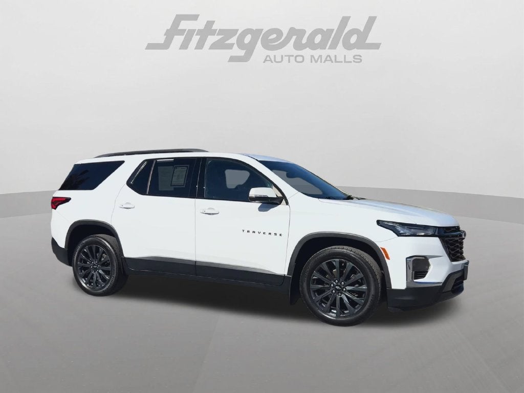 2022 Chevrolet Traverse RS