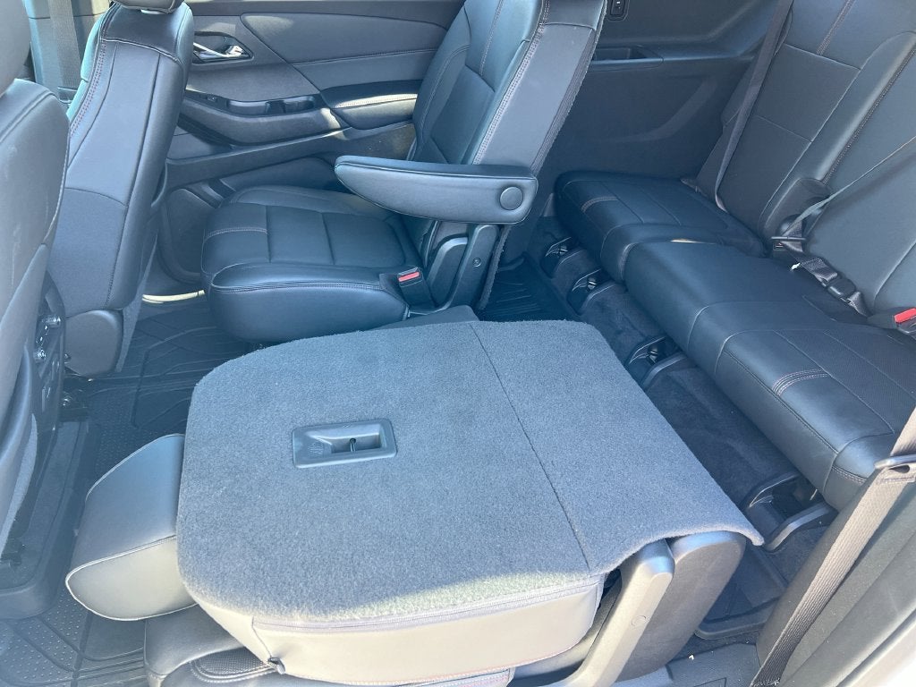 2022 Chevrolet Traverse RS