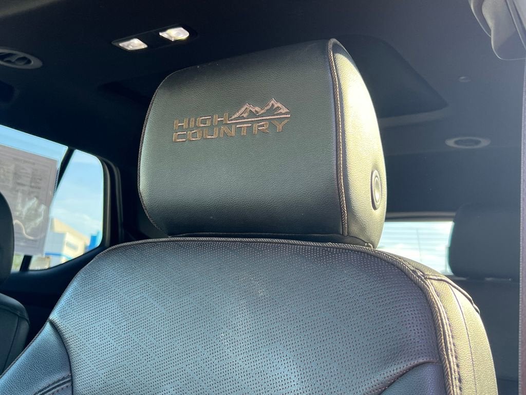 2022 Chevrolet Traverse High Country