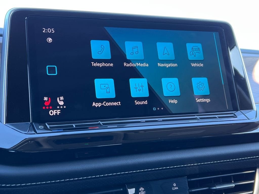 2025 Volkswagen Atlas 2.0T SE w/Technology