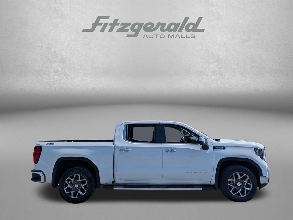 2023 GMC Sierra 1500 SLT