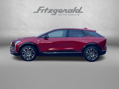 2025 Cadillac OPTIQ Sport 2