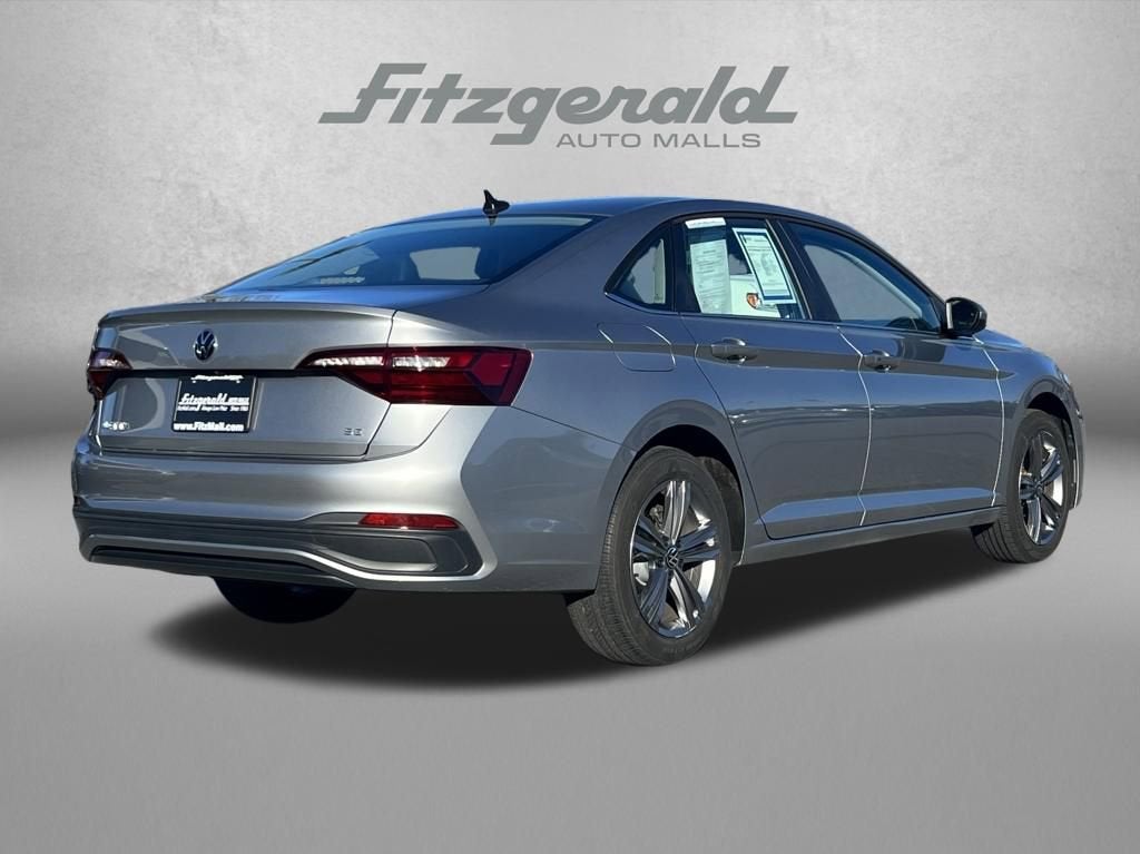 2024 Volkswagen JETTA SE
